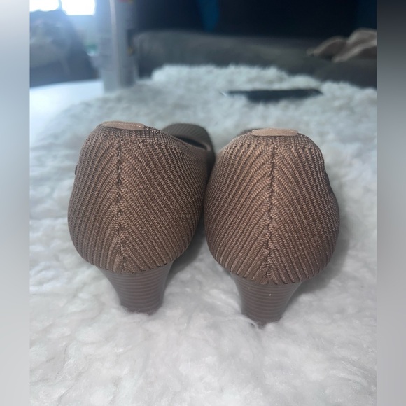 VIVAIA Margot Wedge Women's Square Toe Wedge Pumps Shoes 8 NWOB - Picture 3 of 6